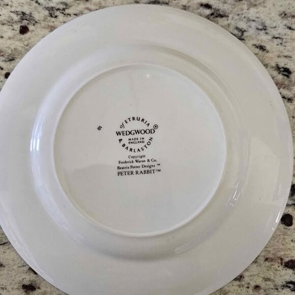 Vintage Peter Rabbit Plate - Picture 2 of 2